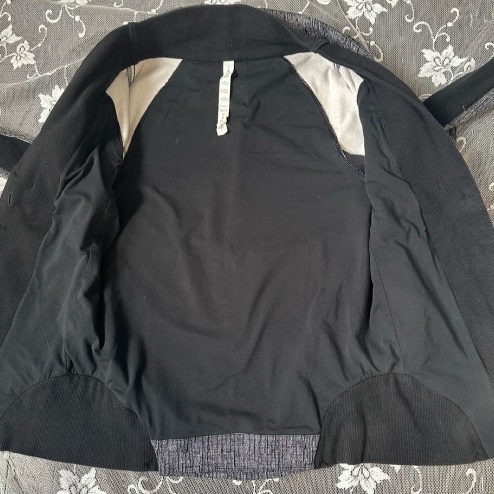 Lululemon To Class Jacket - Picture 10 of 15